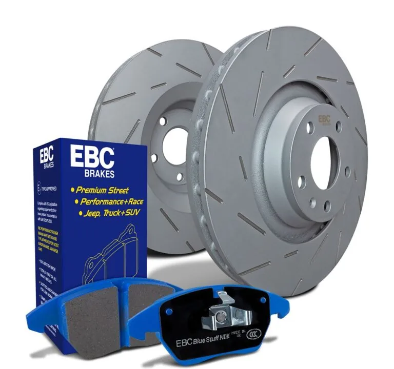Kit de Travagem EBC com pastilhas BlueStuff NDX e discos USR